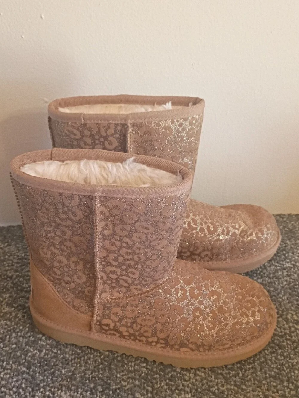 UGG Women's Glitter Leopard Pattern Cozy Winter Boots - Tan Size 5